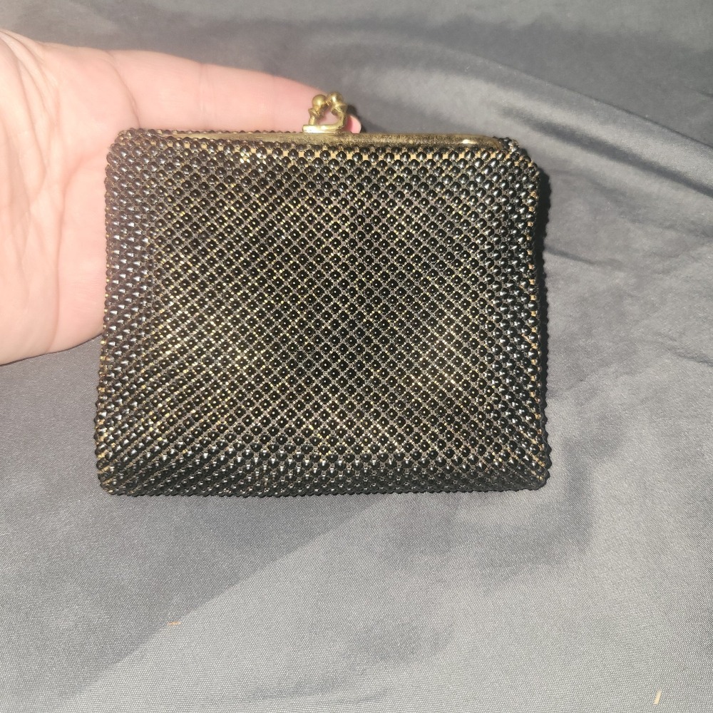 Vintage Whiting And Davis Black Gold Mesh Wallet Kiss Lock Snap Coin Purse